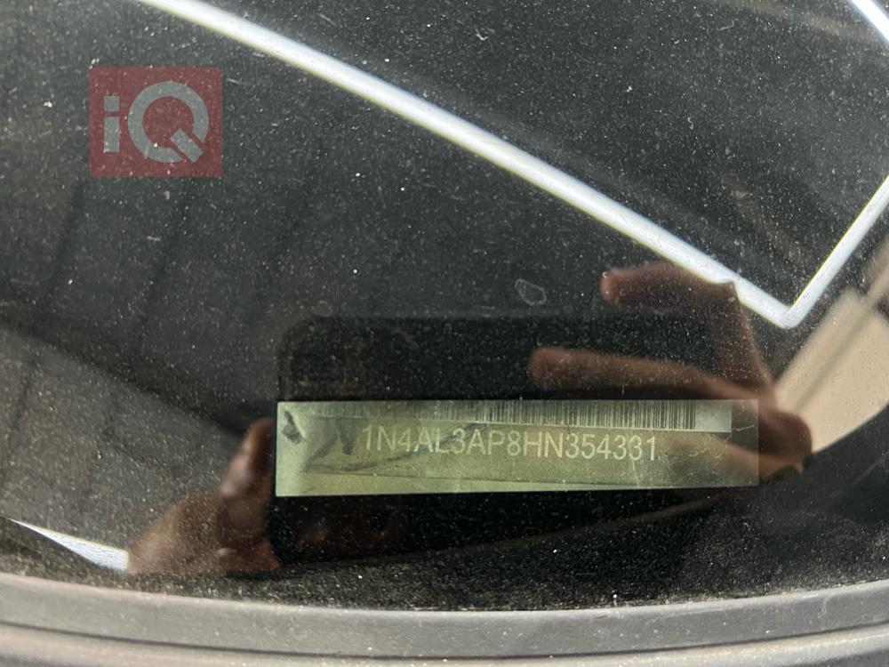 نيسان ألتيما